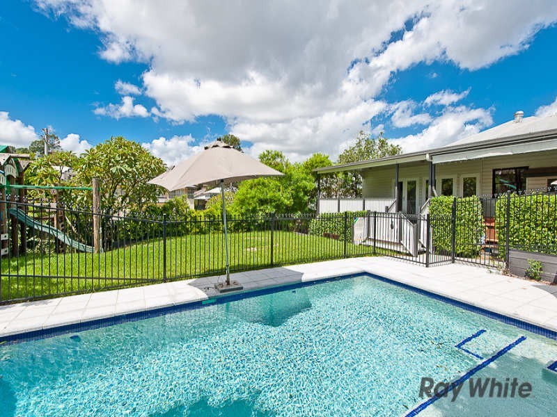 83 Alderley Avenue, Alderley QLD 4051