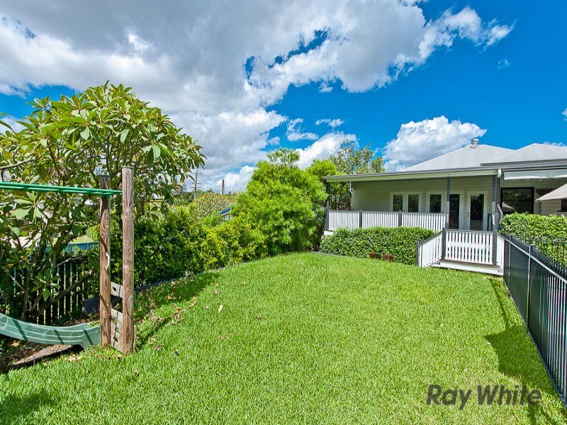 83 Alderley Avenue, Alderley QLD 4051