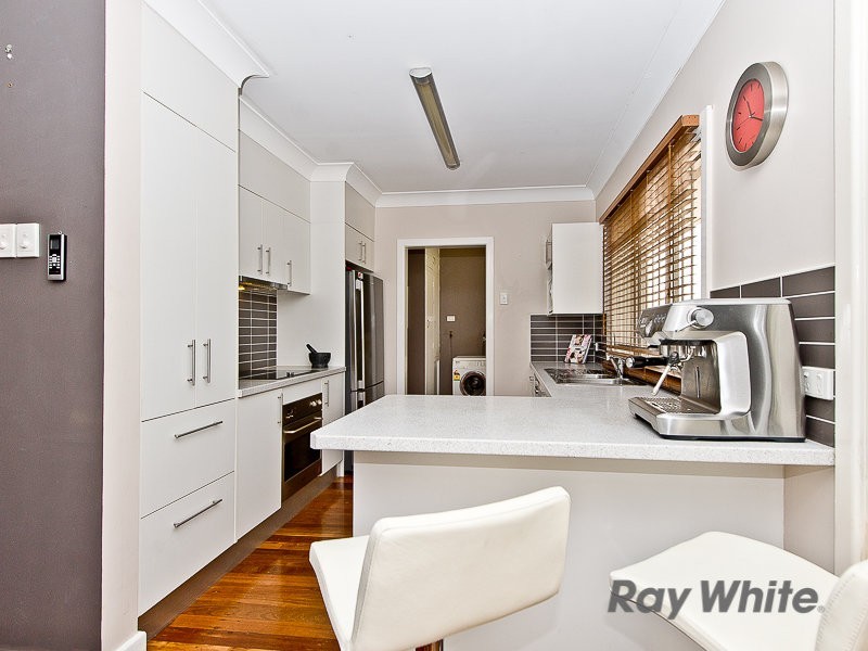 69 Chuter Street, Stafford Heights QLD 4053