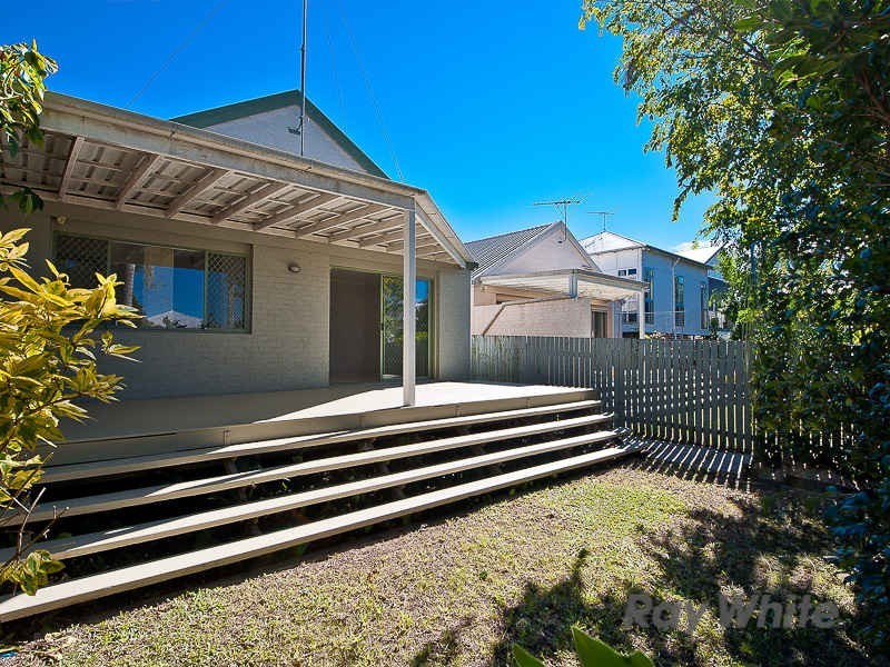 80 Khartoum Street, Gordon Park QLD 4031