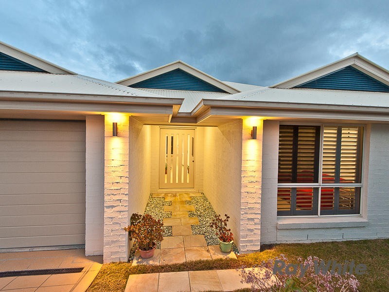 2 Butlers Close, Upper Kedron QLD 4055