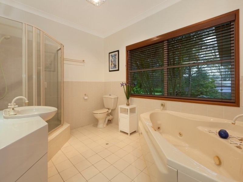 34 Willmington Street, Newmarket QLD 4051