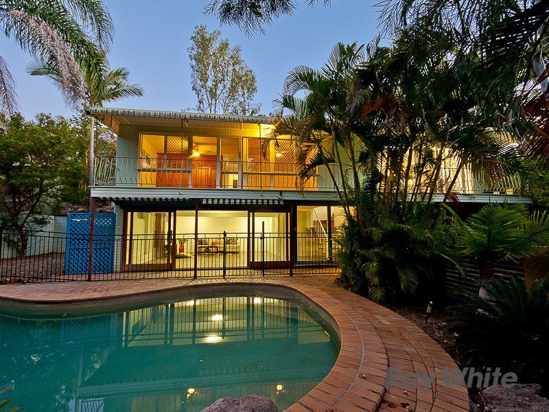 133 Royal Parade, Alderley QLD 4051