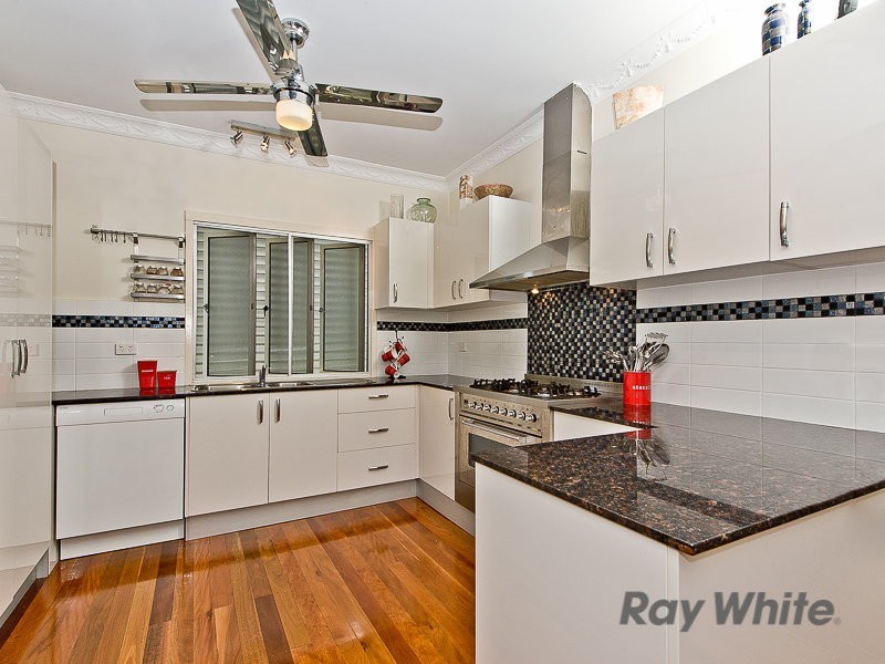 15 Reuben Street, Stafford QLD 4053