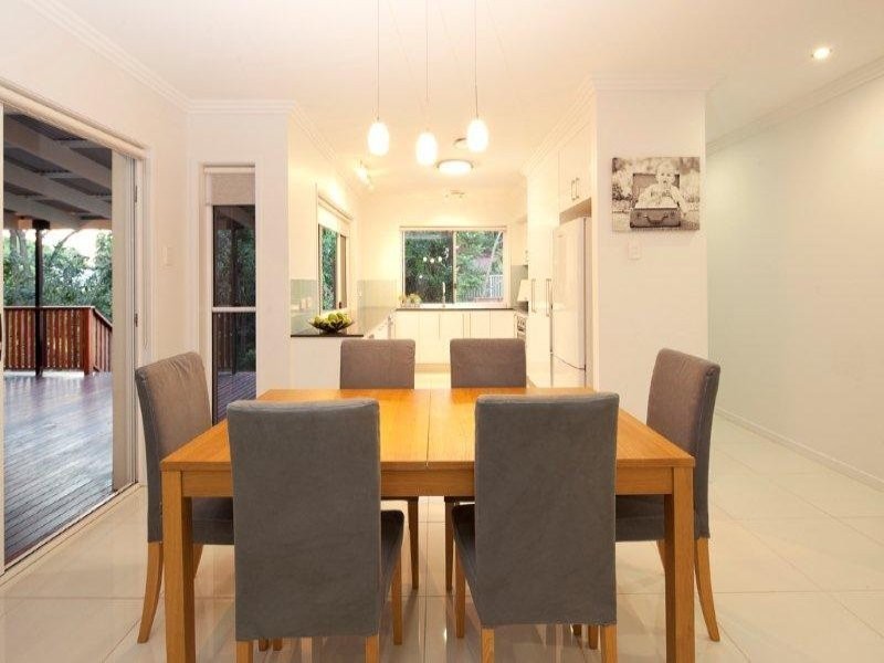 31 Edgar Street, Newmarket QLD 4051