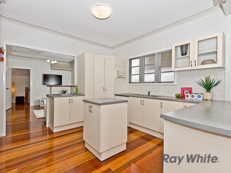 132 Pateena Street, Stafford QLD 4053