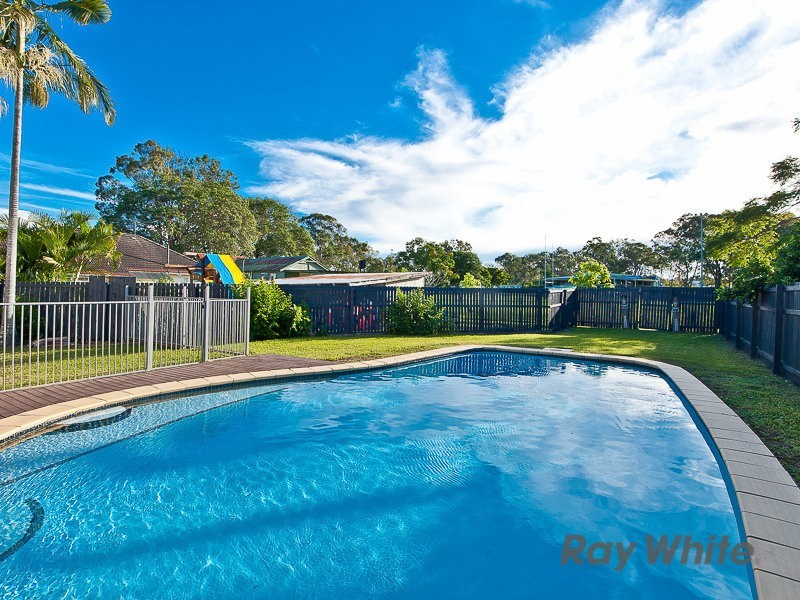 6 Cheviot Street, Grange QLD 4051