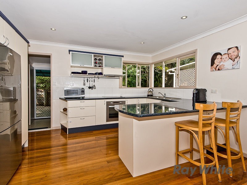 29 Landscape Street, Stafford Heights QLD 4053