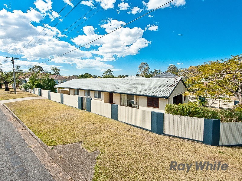 11 Girton Street, Alderley QLD 4051