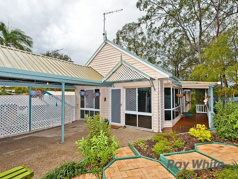 20 Henderson Road, Everton Hills QLD 4053