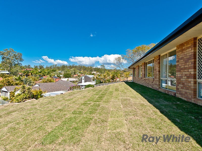 19 Simpson Court, Albany Creek QLD 4035