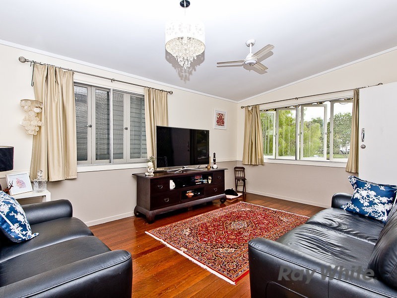 40A White Street, Everton Park QLD 4053