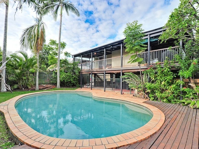 12 Gabon Street, Stafford QLD 4053