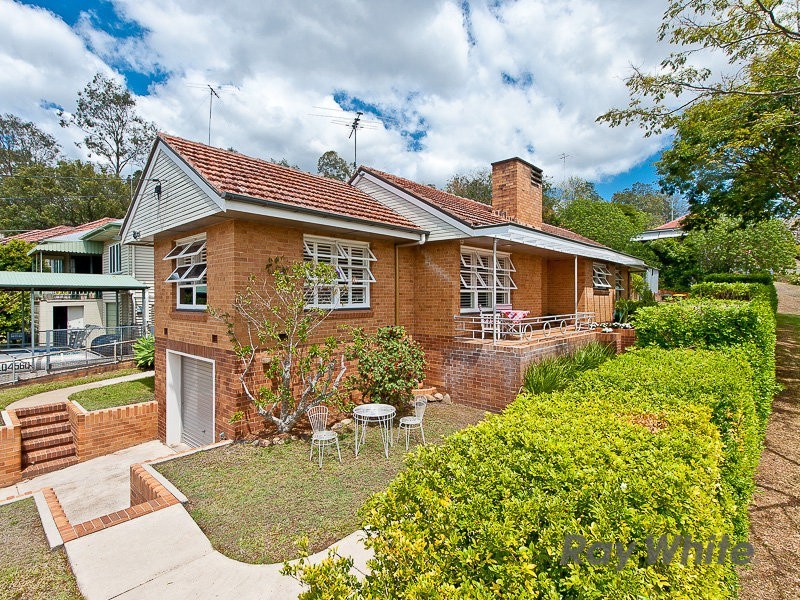 24 Webb Street, Stafford QLD 4053