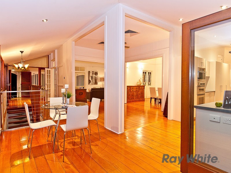 33 Dudley Street, Annerley QLD 4103