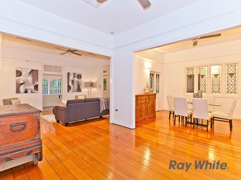 33 Dudley Street, Annerley QLD 4103