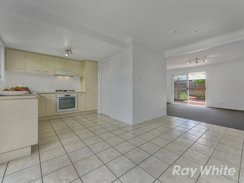 32 Huxley Avenue, Alderley QLD 4051