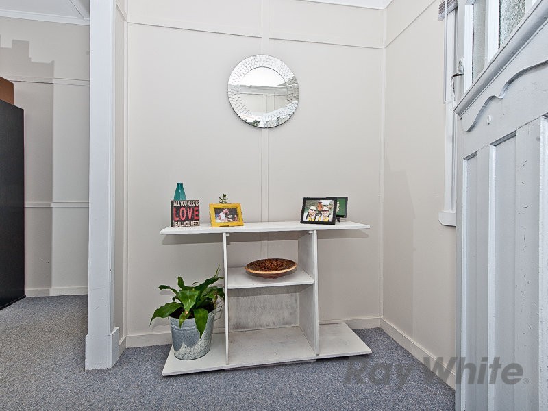 24 Castling Street, Stafford QLD 4053