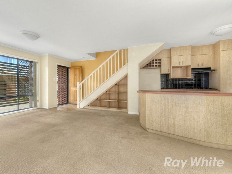 2/12 Station Avenue, Gaythorne QLD 4051