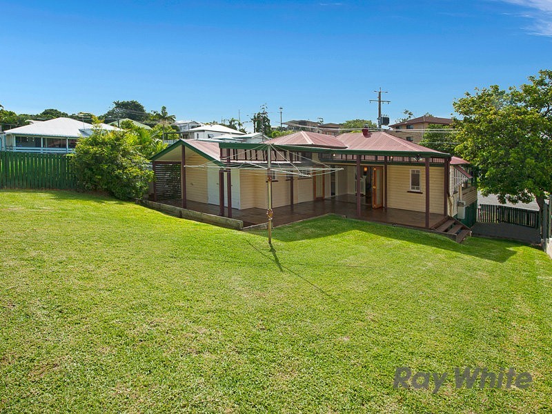 28 Erneton Street, Newmarket QLD 4051