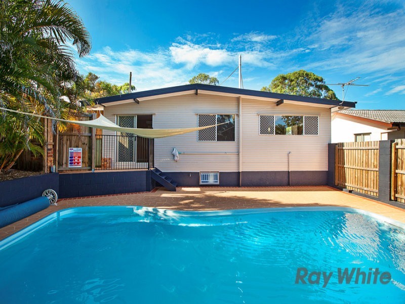 42 Bargo Street, Arana Hills QLD 4054