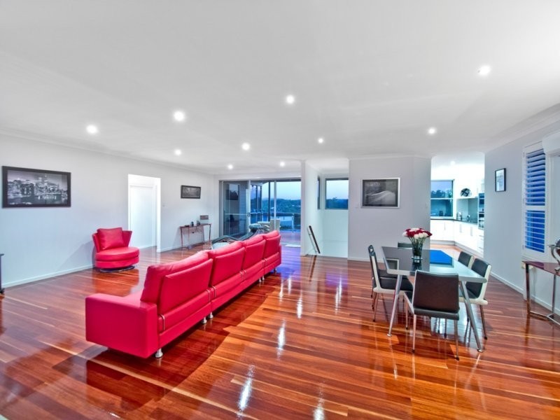 19 Jubilee Court, Eatons Hill QLD 4037