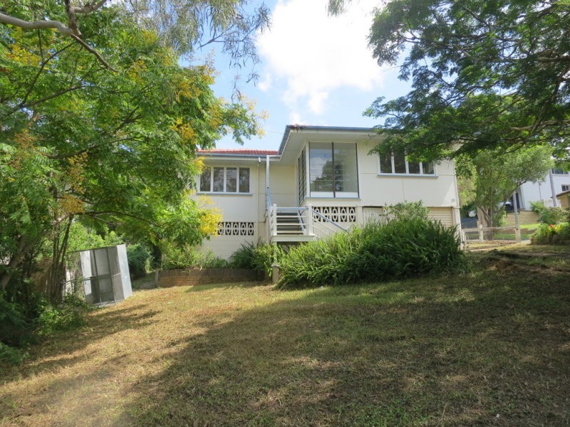 28 Kendale Street, Stafford Heights QLD 4053