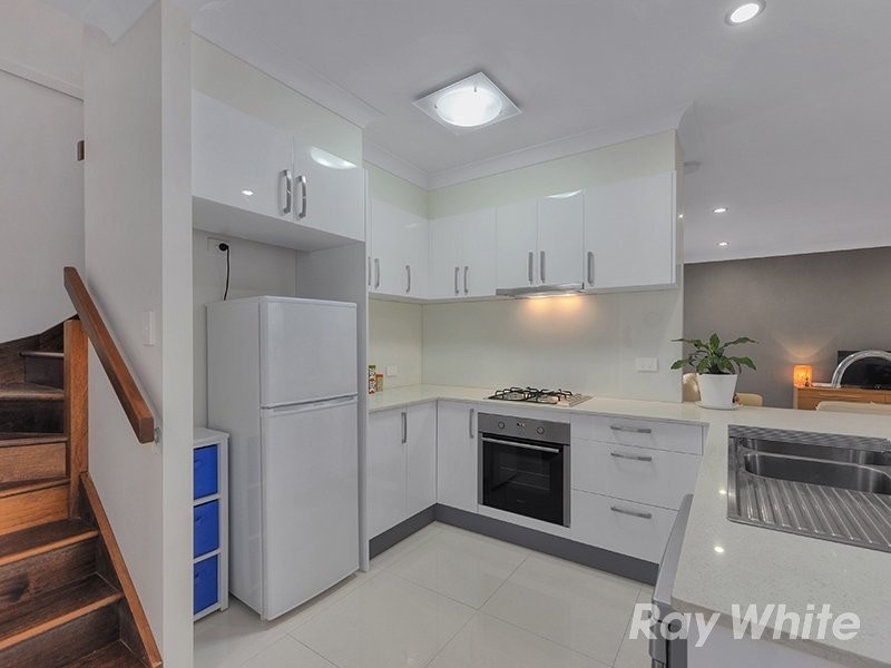 4/30 Henry Street, Chermside QLD 4032