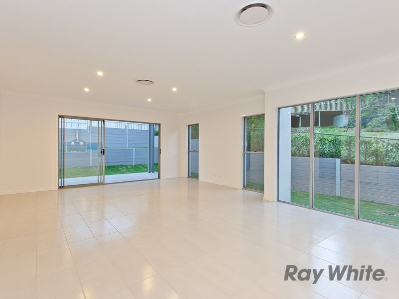 36 Robe Street, Grange QLD 4051