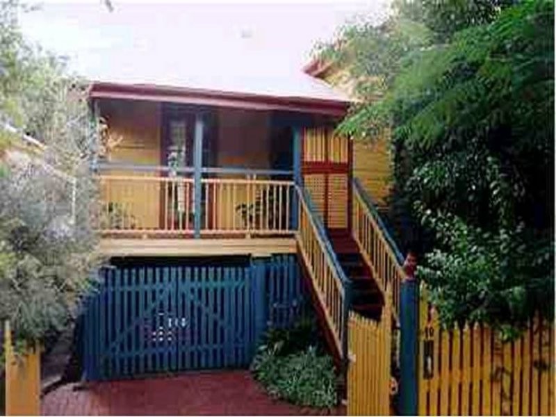 10 Lincoln Street, Wilston QLD 4051