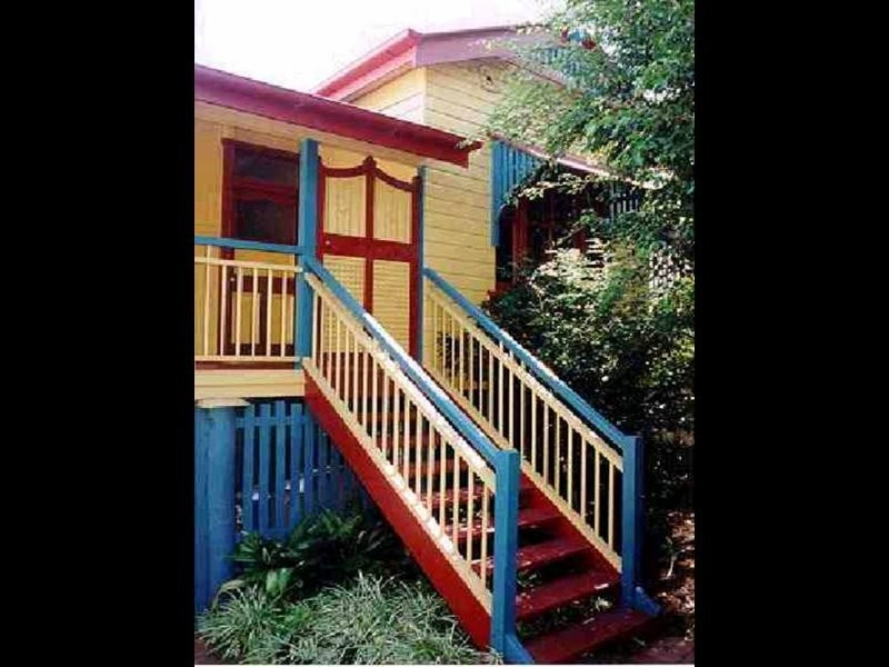 10 Lincoln Street, Wilston QLD 4051