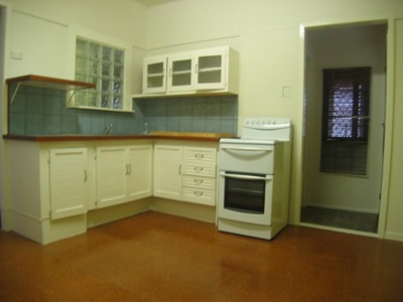 82 Pateena Street, Stafford QLD 4053