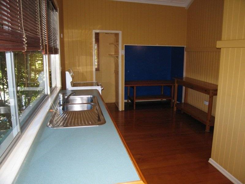 70 Lamont Road, Wilston QLD 4051