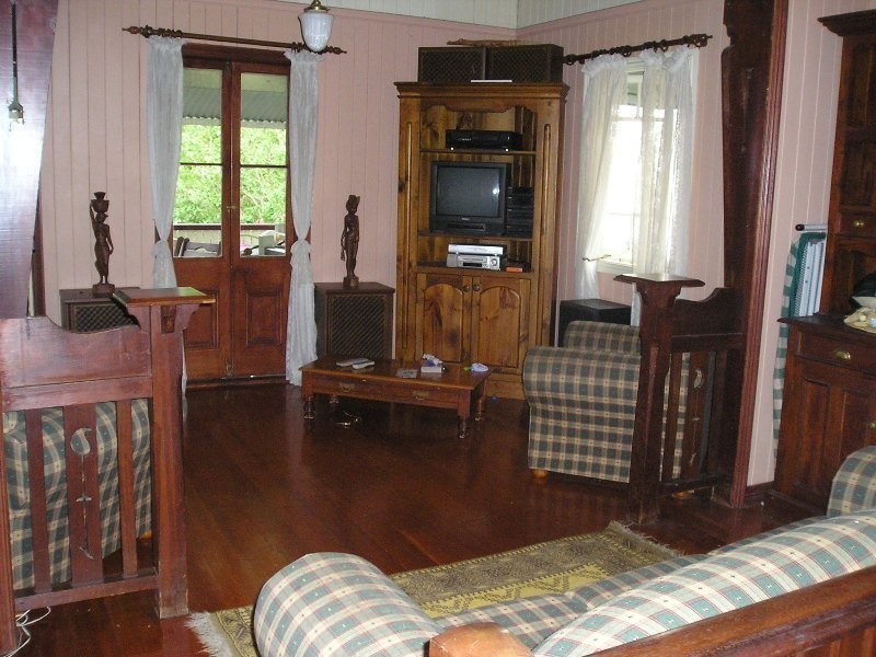 91 Scott Road, Herston QLD 4006