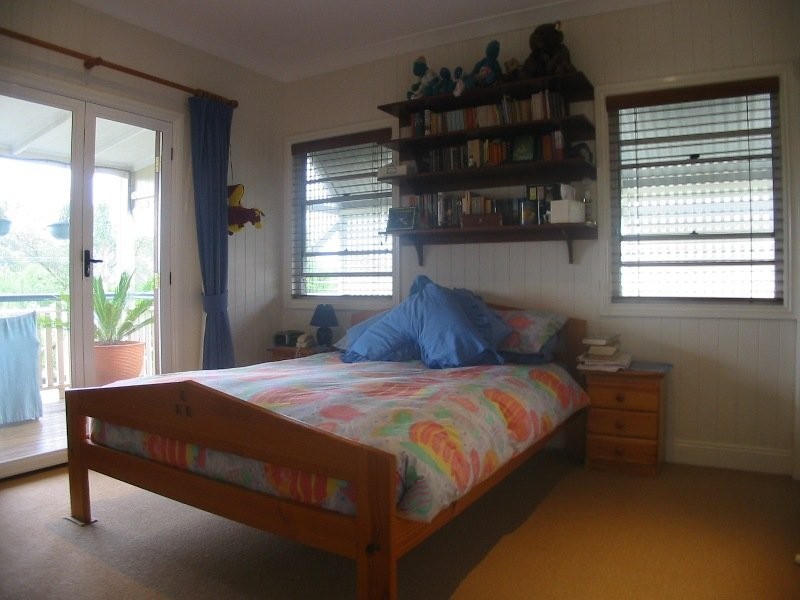 63 Holmesbrook Street, Ashgrove QLD 4060