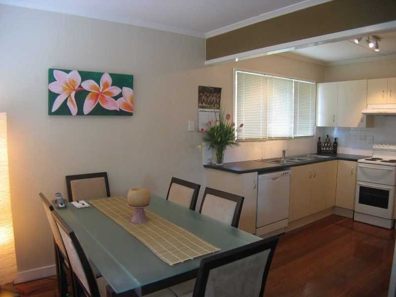 6 Mendel Street, Stafford Heights QLD 4053