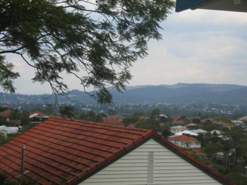 82 Lloyd Street, Alderley QLD 4051