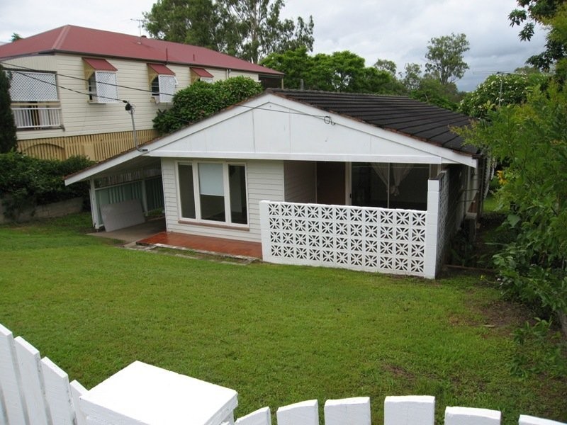 53 Brown Parade, Ashgrove QLD 4060