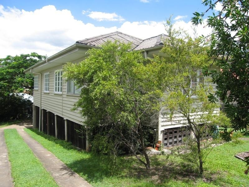 37 Moore Street, Enoggera QLD 4051