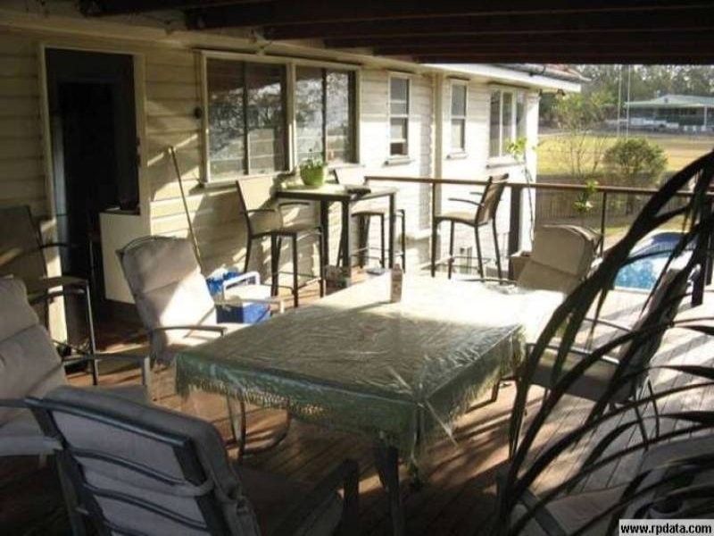 6 Cheviot Street, Grange QLD 4051