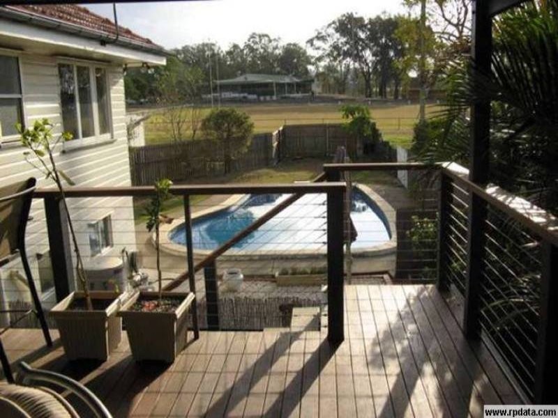 6 Cheviot Street, Grange QLD 4051