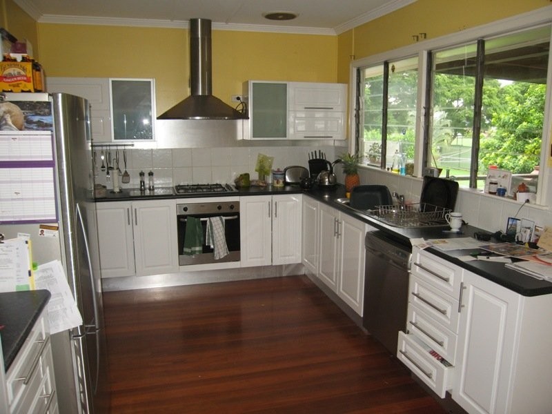 6 Cheviot Street, Grange QLD 4051