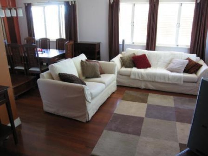 6 Cheviot Street, Grange QLD 4051