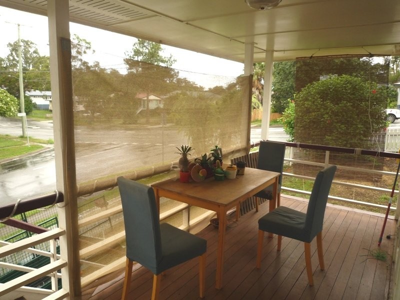 2 Giles Street, Stafford Heights QLD 4053