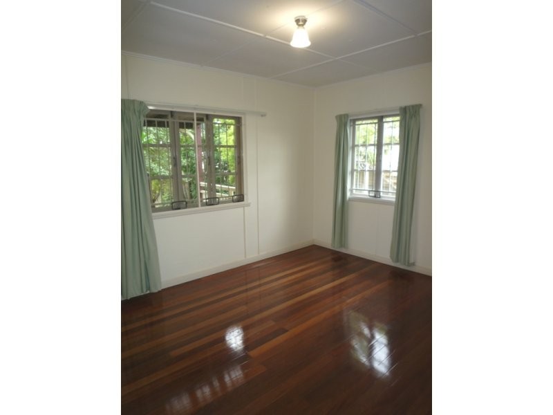 75 Gizerah Street, Mitchelton QLD 4053