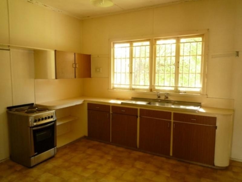 194 Ashgrove Avenue, Ashgrove QLD 4060