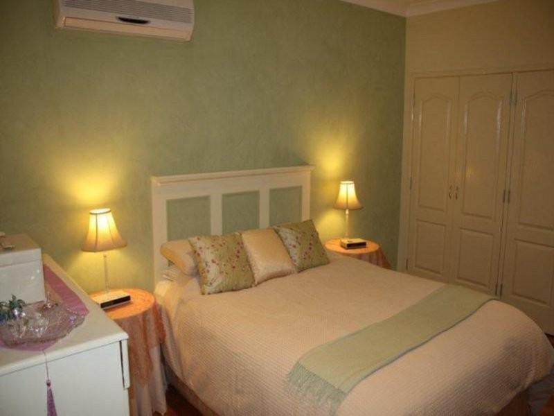 4 Pilliga Street, Wavell Heights QLD 4012