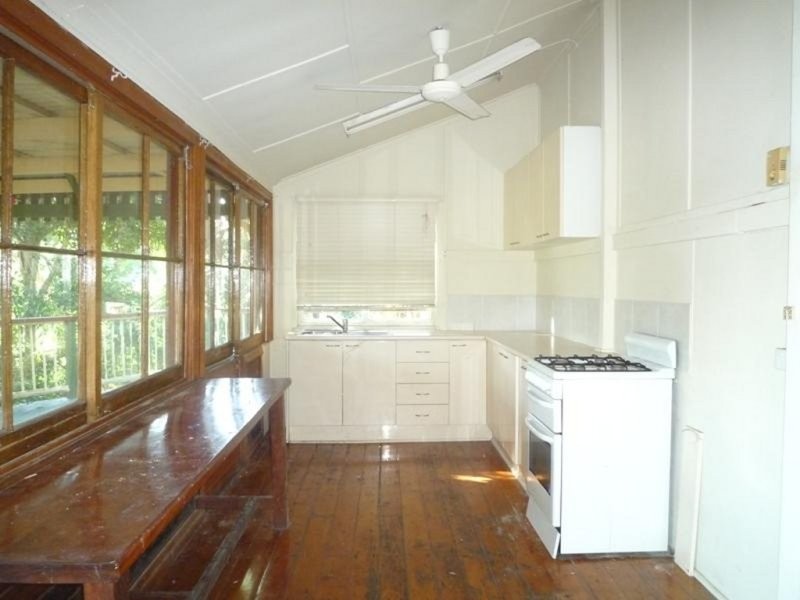 258 Enoggera Road, Newmarket QLD 4051