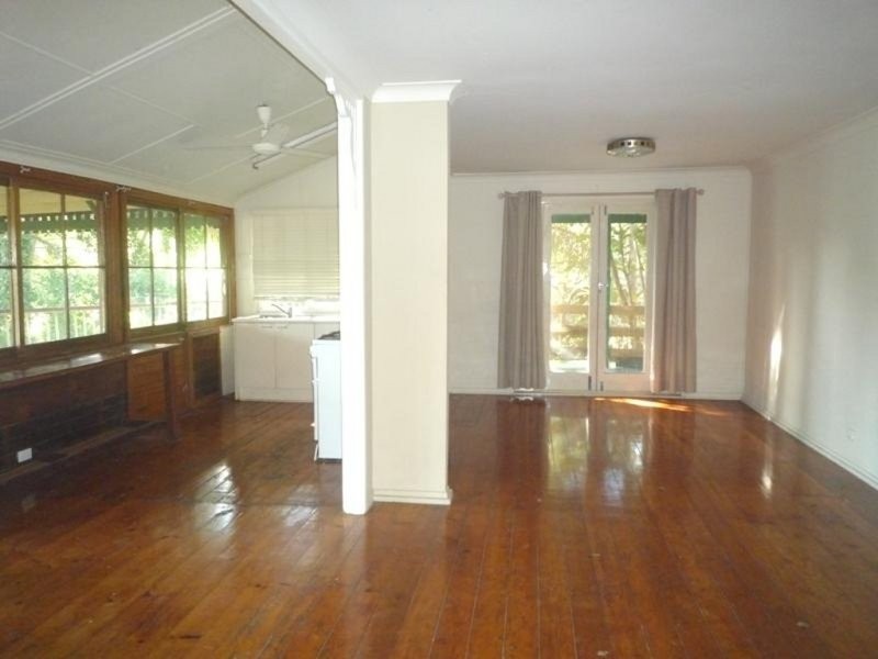 258 Enoggera Road, Newmarket QLD 4051