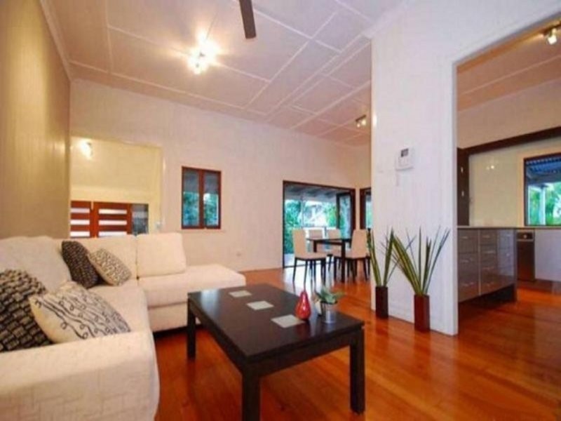 190 Edmondstone Street, Wilston QLD 4051